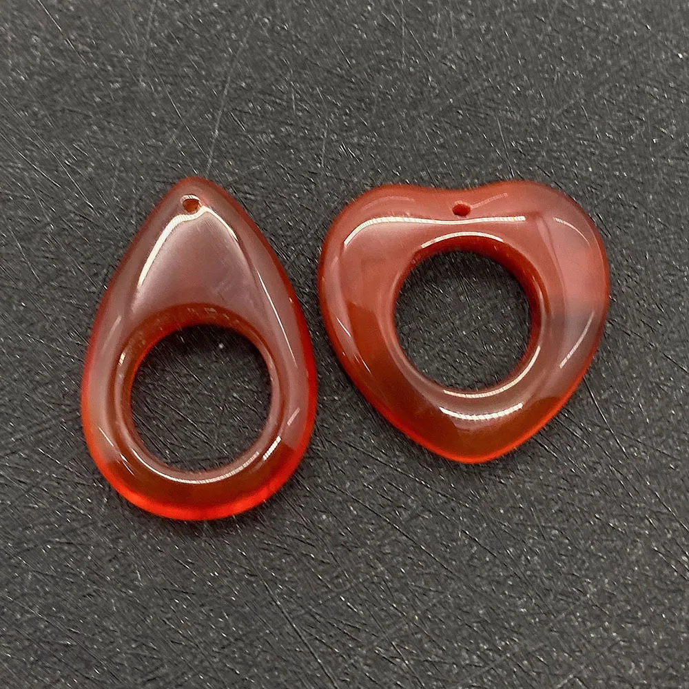 

Natural Stone Heart-shaped Teardrop Agate Polished Pendant Loose Beads Jewelry Accessories Exquisite Fashion Trend Red Agate