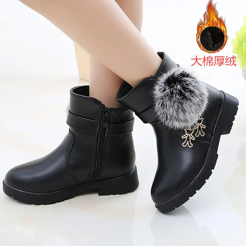 

Girls Ankle Boots Winter Leather Snow Boots Child Plush Warm Pompon Hairball Tassels for Student Boots 2023 Kids Party Boot Shoe