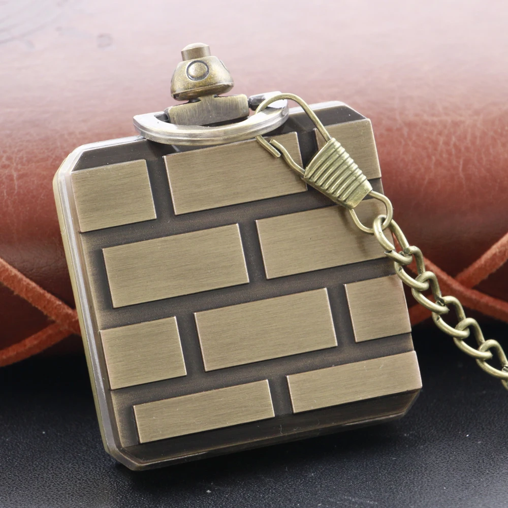 Рисунок 3 - Большие кварцевые карманные часы