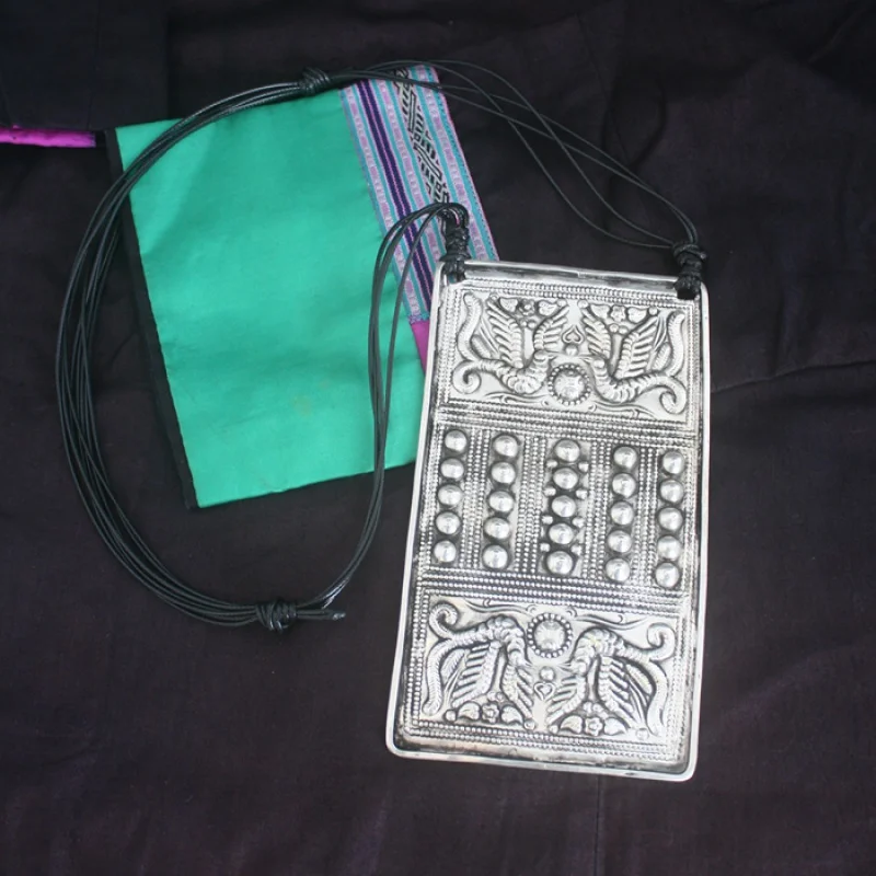 

Ethnic Style Miao Handmade Miao Silver Ancient Rhyme Necklace Yang Liping Style Totem Neckband Necklace Female Free Shipping