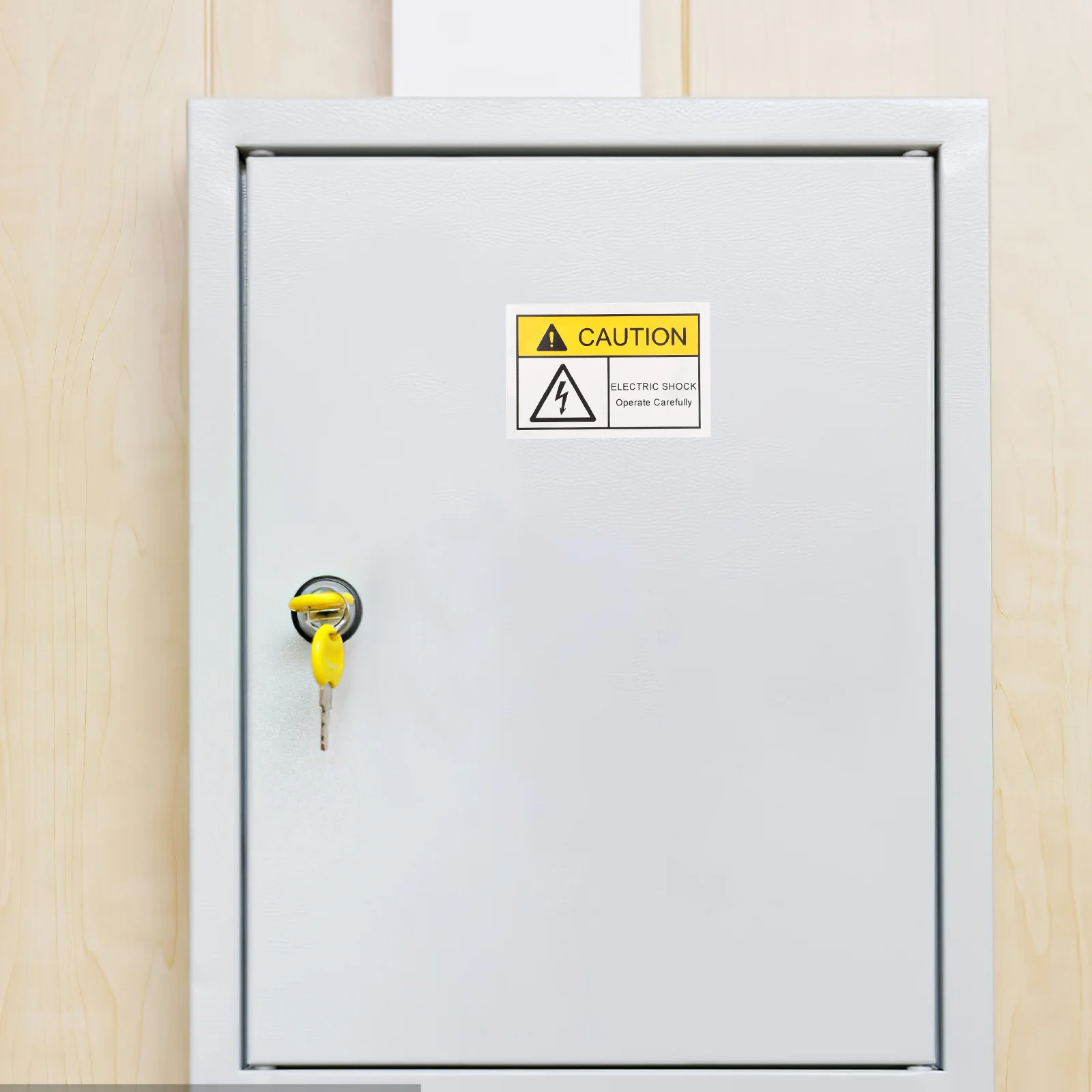 Рисунок 4 - наклейки для заземления