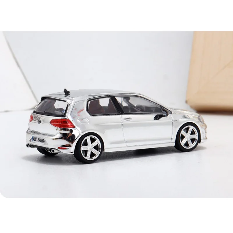 Коллекционные украшения для автомобилей Golf Mk7 7R масштаб 1:64