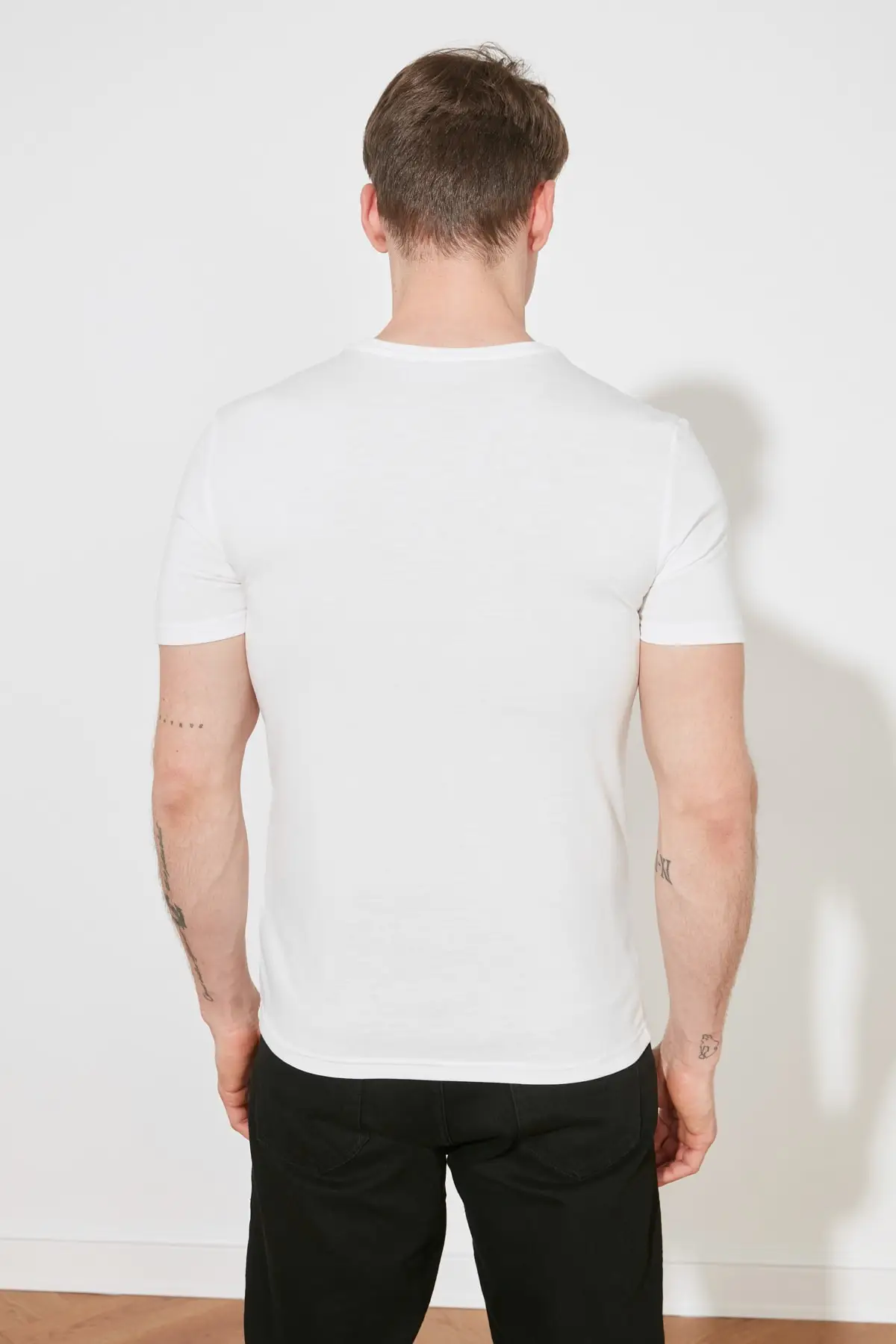 

Trendyol Male T-Shirt TMNSS21TS2009