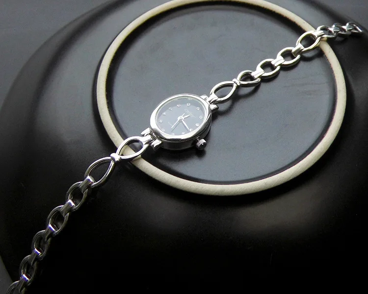 S925 silver jewelry personality fashion bracelet female new compact quartz watch simple sterling silver watch enlarge