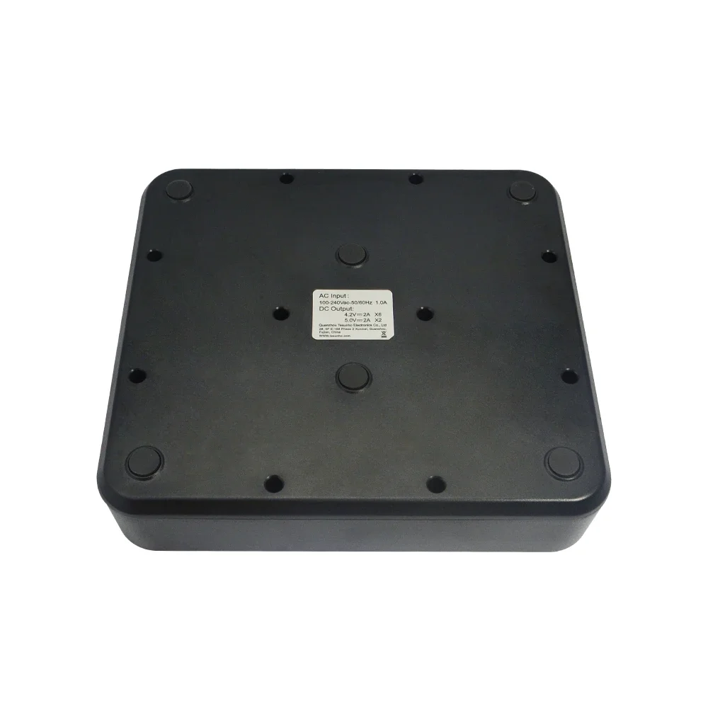 Зарядное устройство для портативной рации с несколькими портами