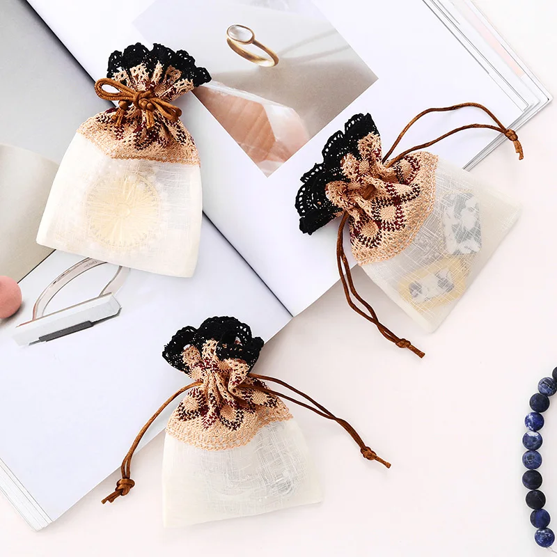 

1PC Wedding Party Accessories Candy Packing Bag Pouches Drawstring Jewelry Bag Drawable Bags Gift Bags Coffee Wave Lace