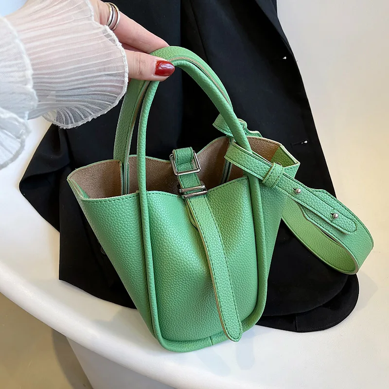 

2022 Summer Fashion Famous Brand PU Leather Totes Women's Designer Underarm Handbag Luxury Brand One Shoulder Crossbody Bags