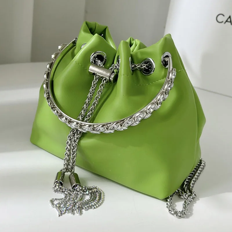 

Модные брендовые сумки-мешки на плечо для женщин, роскошная дизайнерская женская сумка через плечо 2022, трендовые женские Сумки из искусстве...