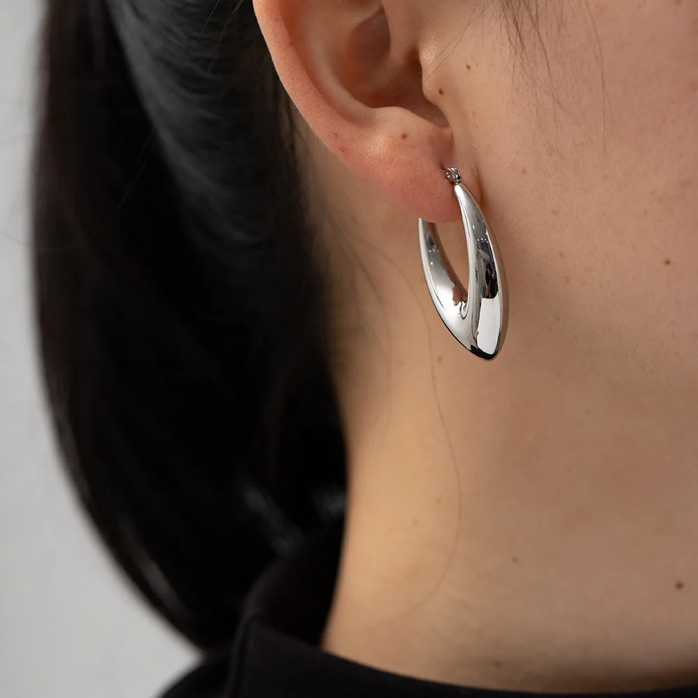

Stainless Steel PVD Gold Plated Tarnish Waterproof Silver Color Long Size Triangle Hoop Earrings For Woman Jewelry Wholesale