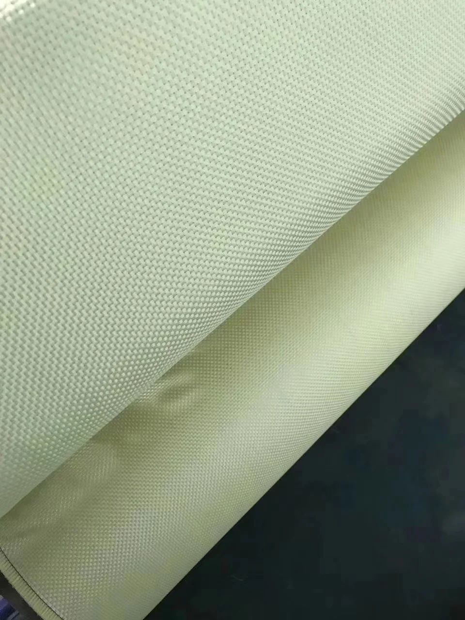 

Kevlar 400g 3000D Aramid Bulletproof Cloth Plain Woven Fabric for Bulletproof Helmet/Vest Use