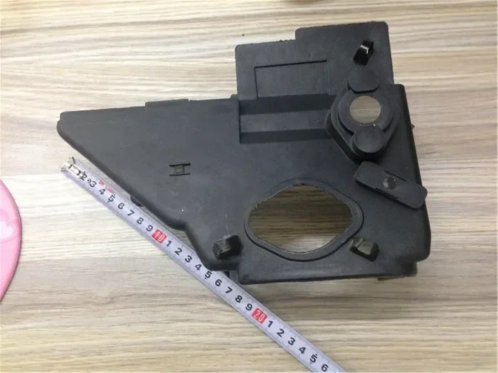Для героической педали Gwangyang GY6125 AB, крышка в цилиндре двигателя, 150, пластиковый тепловой экран (art.: 3920d3c2df32a) - 3920d3c2df32a