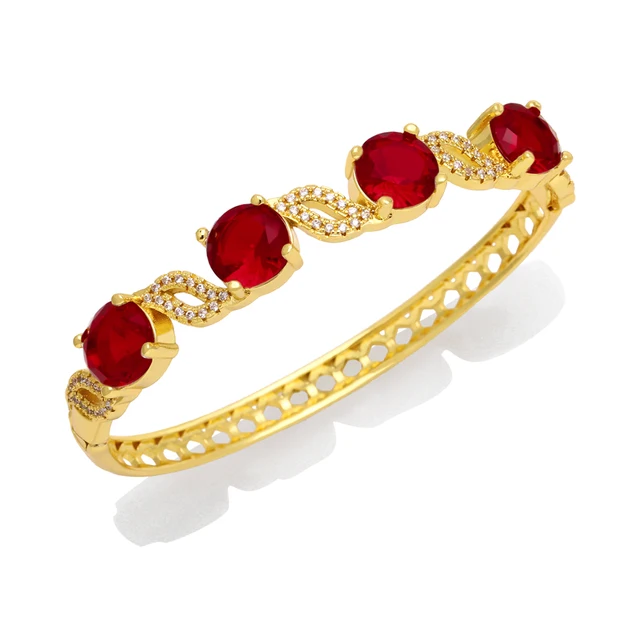 Ювелирное украшение радуга. Ювелирный радуга. Ювелирный радуга. Радуга ювелирные магазины. Ювелирный магазин «ювелирные традиции» реклама.