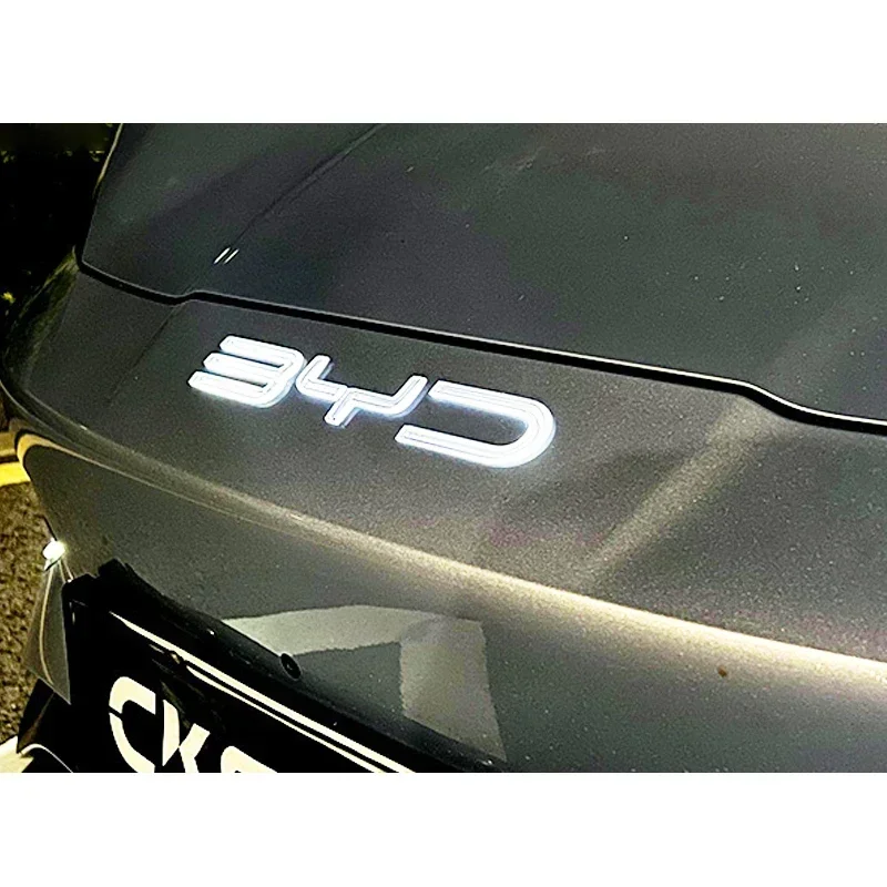 Новый! Логотип автомобиля запускает ночь и работает на длительное время без