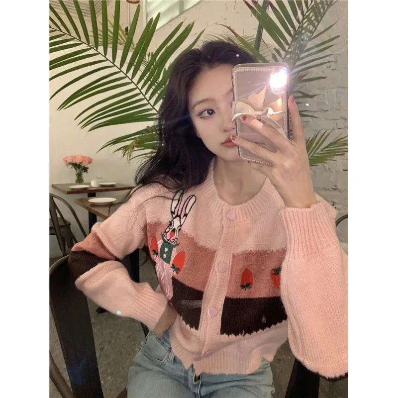 Розовый свитер женский дизайн чувственная ниша осень/зима 2023 консервативный