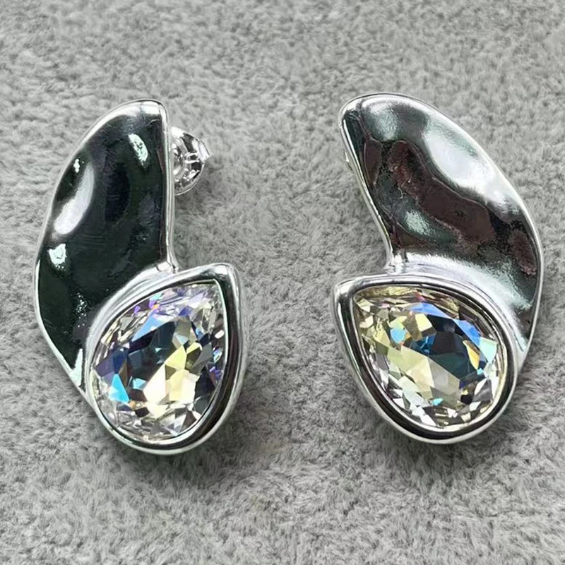 

2023 High quality Spanish creativity, exquisite fashion, high-quality gemstone earrings, women's romantic jewelry gifts