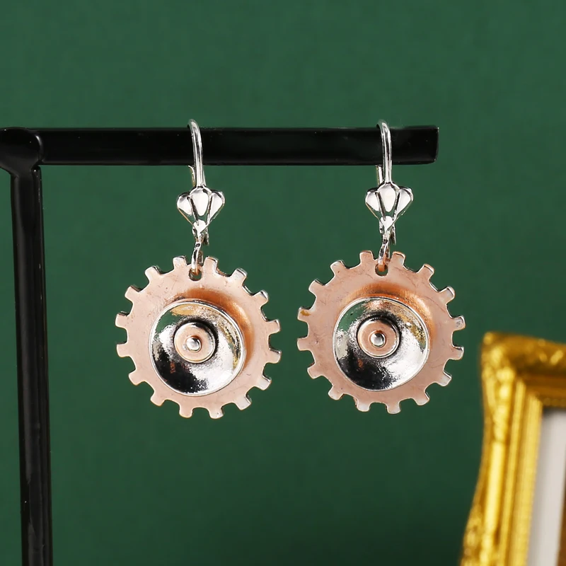 

Personality Steampunk Earrings Antique Two Tone Gear Pendant Earrings Creative Punk Machinery Drop Earrings Dropshipping