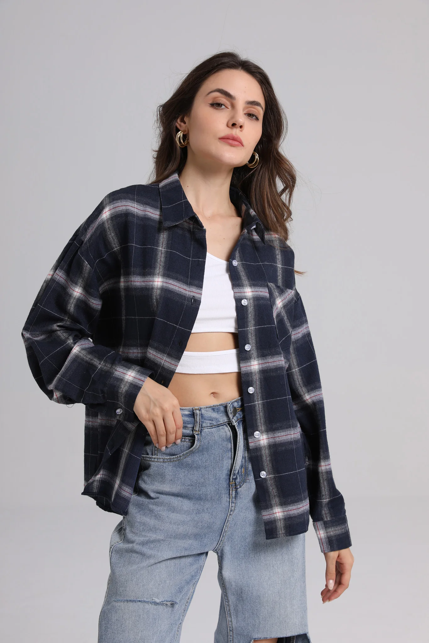 Лидер продаж осенняя женская рубашка синяя и белая клетчатая блузка модные