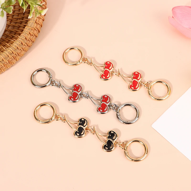 Сумка кросс-боди с цепочкой 1 шт.