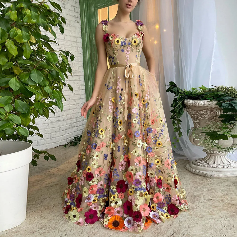 

New Unique Fairy Floral Lace Maxi Prom Dresses Sweetheart Flowers Embroidery A-Line Wedding Party Long Formal Evening Gowns
