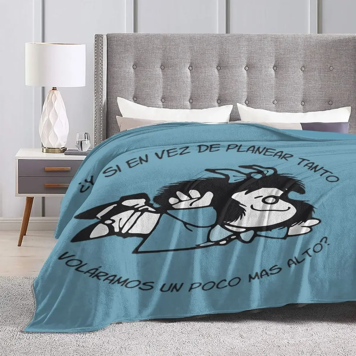 Женское одеяло с флисовой подкладкой удобное легкое для дивана рюшами Humor Merch