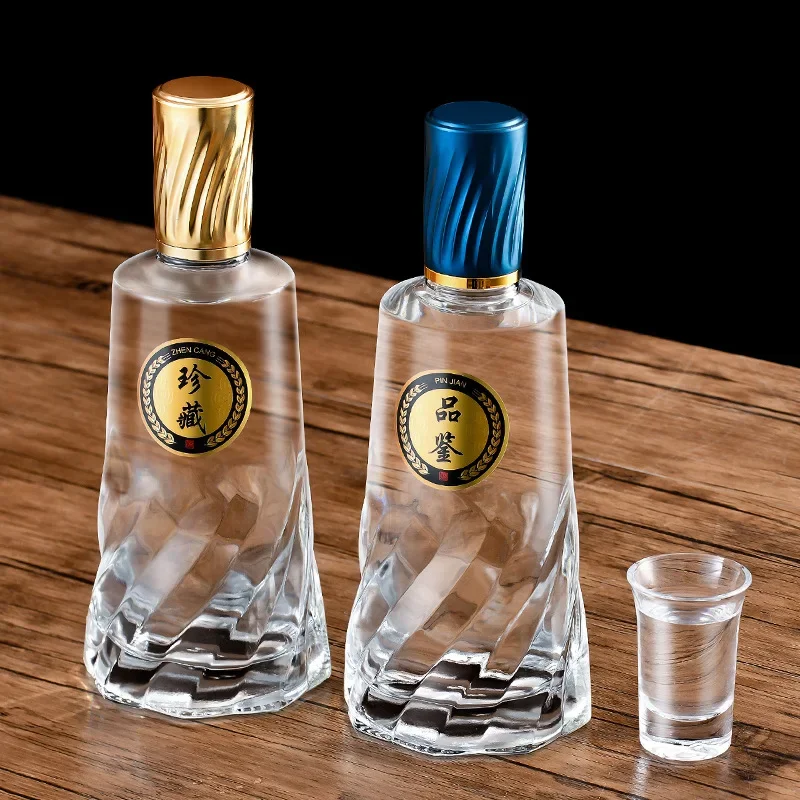500 мл Прозрачный бессвинцовый стеклянный графин для виски витая стильная бутылка