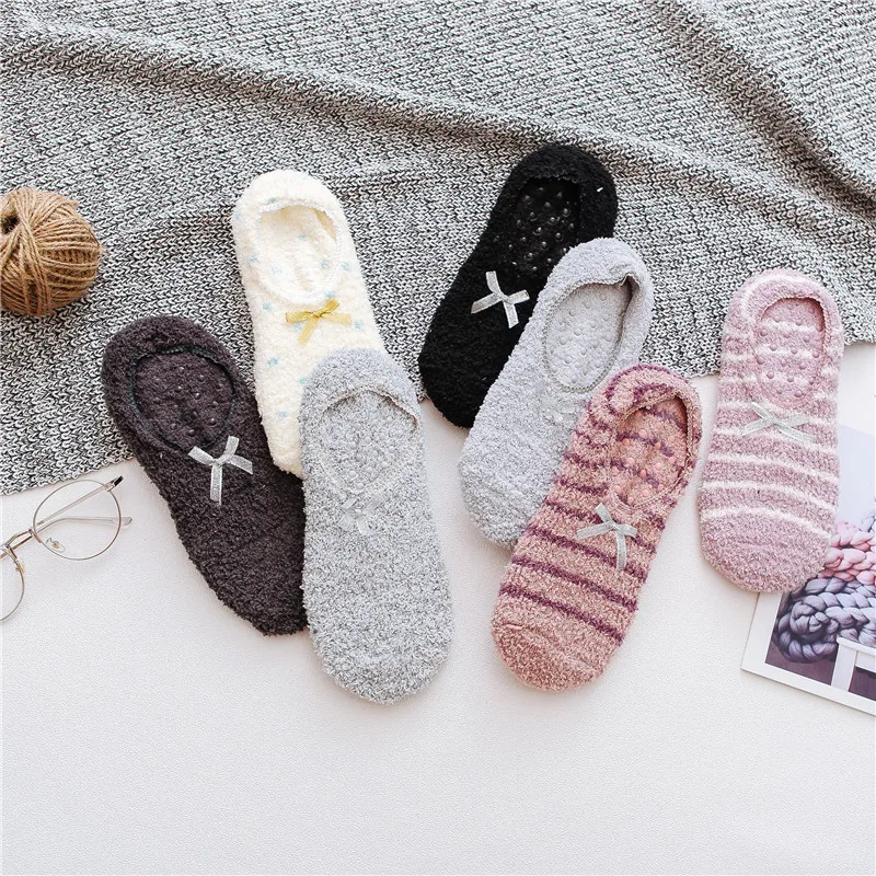 

1 pairs Fuzzy Cute Coral Fleece Women Socks Stripe Winter Home Sleeping Warm Soft Plush Slipper Socks Fluffy Microfiber Thick