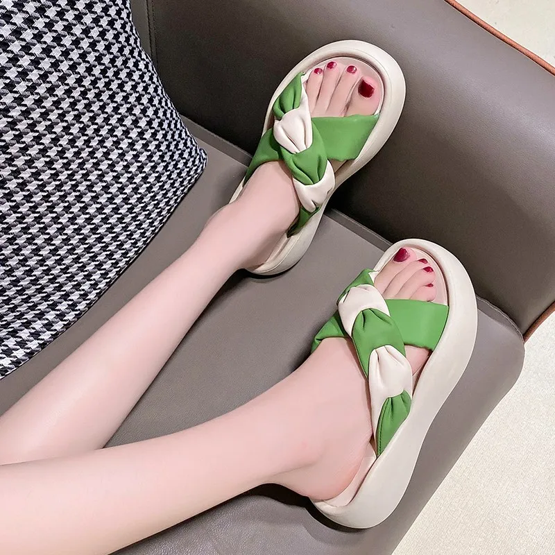 

Women Slippers Platform Sandals Pumps Lady Casual Shoes PVC Rubber Sides 2023 Fashion Mules Slipper Comfortable Shoe for Female