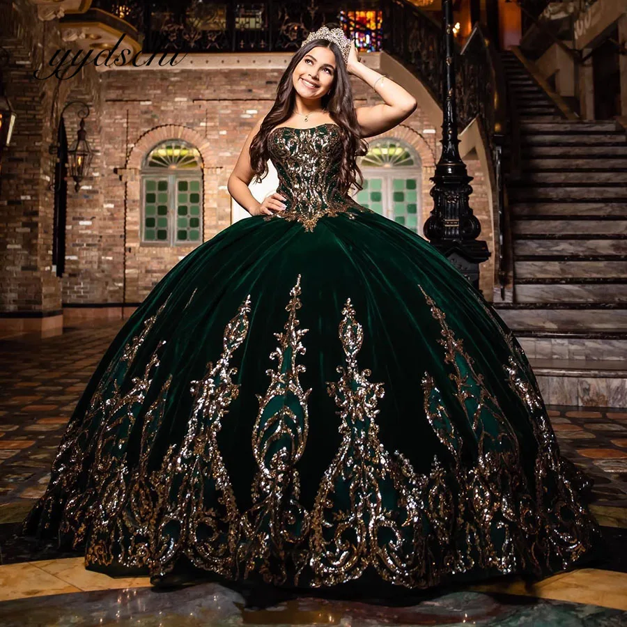 

Retro Quinceanera Dresses Dark Green Suede Gold Applique Court Style Sweetheart Appliques Ball Gown Party Dress Robes De Bal