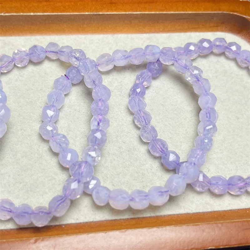 Детский браслет из яшмы