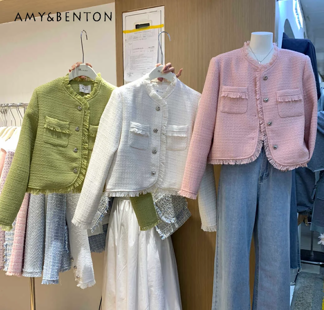 

Весенняя одежда, новинка, модное пальто, темпераментная короткая облегающая универсальная однобортная куртка с пряжкой в форме сердца и бахромой для дам