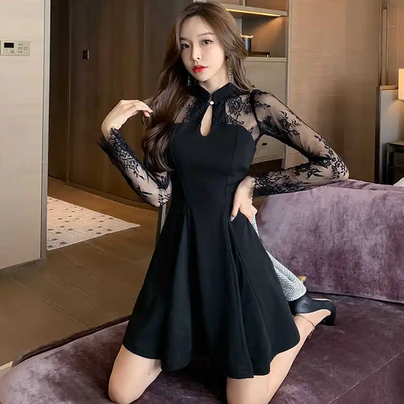 

Lace dress 2021 autumn stand collar Cheongsam modified version show lean chic young Hepburn retro little black dress
