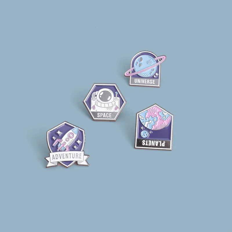 

2PCS New foreign trade space rocket series brooches hot selling clothing accessories trinkets enamel metal badge customization