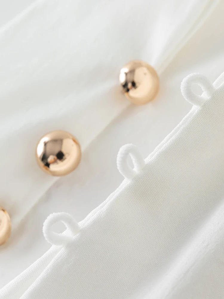 Блузка женская с длинным рукавом и воротником-стойкой на осень