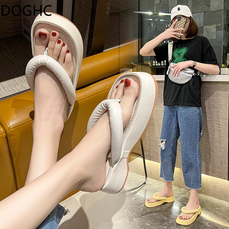 

Brand New 4.5cm Flip Flops Fashion Woven Pattern Thong Slippers Platform Slippers Non-slip Beach Shoes Home Indoor Slippers