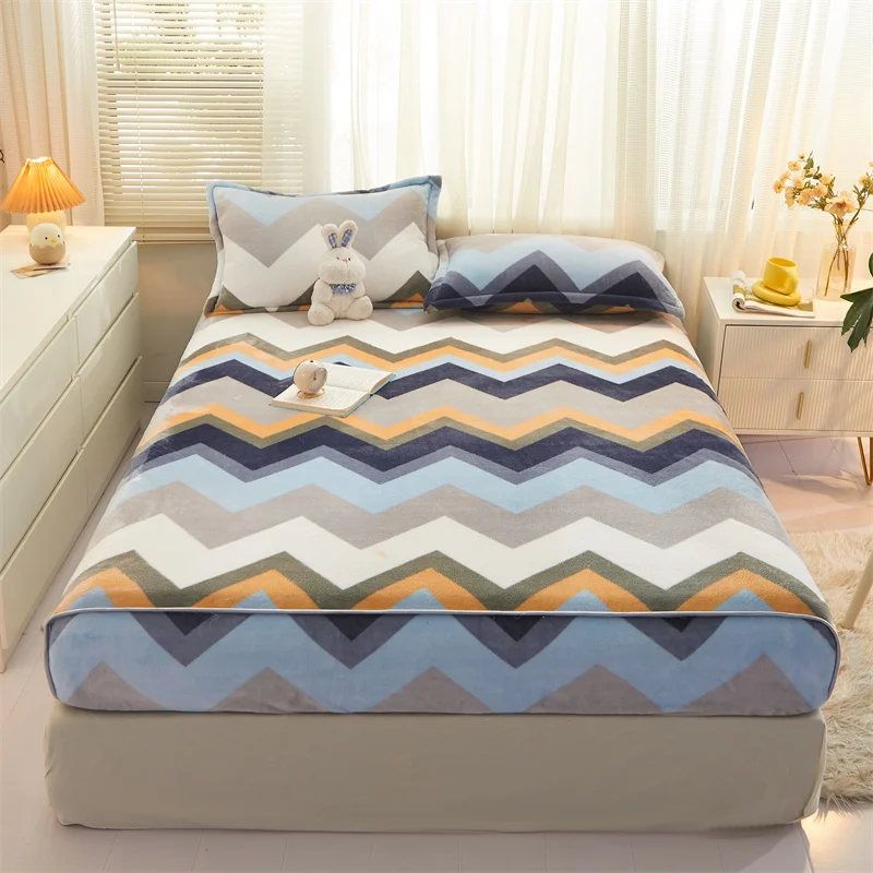 

1pc Winter Fitted Sheet Universal 30cm Mattress Cover Milk Velvet Thicken Warm Quilted Bed Sheets Queen Size Bedsheet Bed Cover