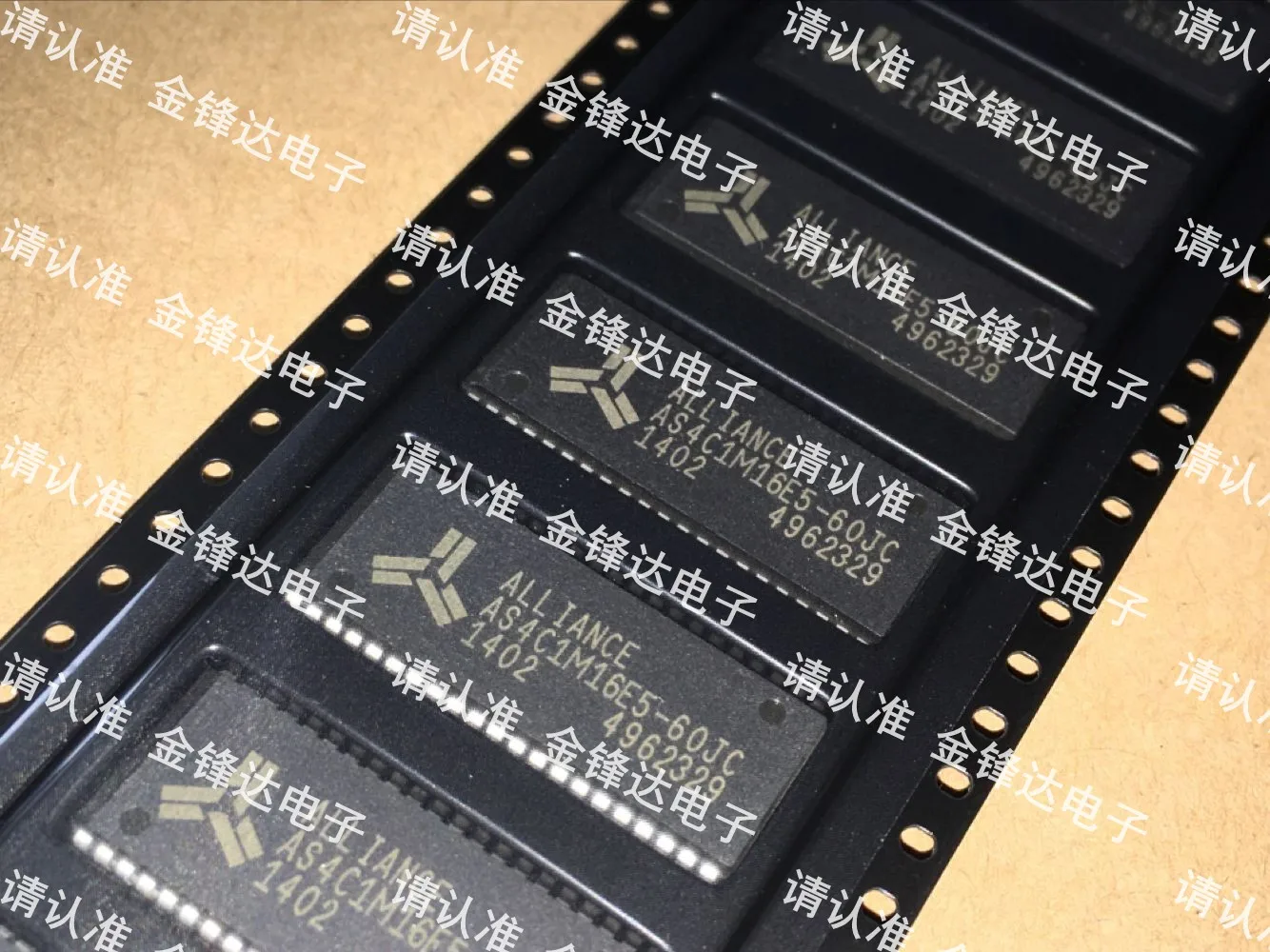 

5 шт./лот AS4C1M16E5-50JC / AS4C1M16F5-60JI / AS4C1M16E5-45JI