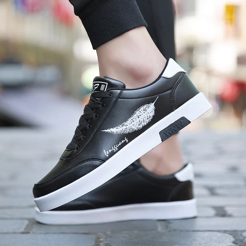 Men Sneakers Summer Shoes Men's White Shoes Sports Board Shoes Men's Fashion Shoes Zapatillas Hombre Chaussure Homme 39-44