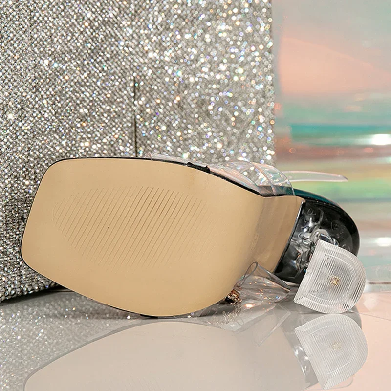 Сандалии женские прозрачные с квадратным носком на высоком каблуке