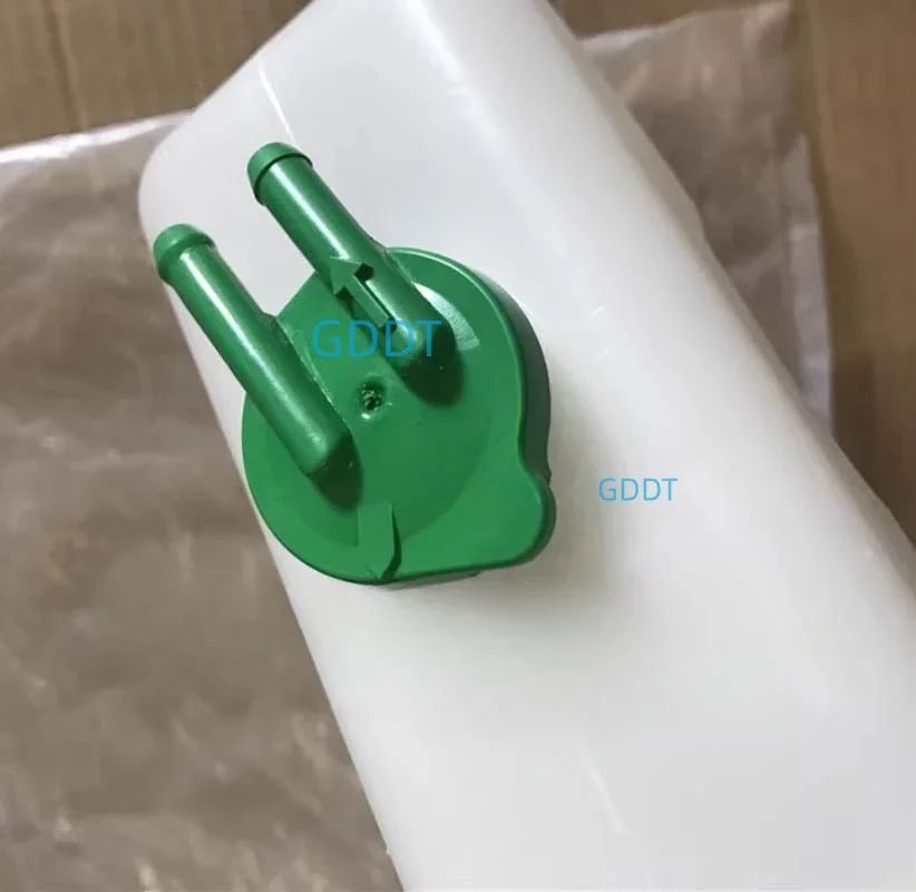 1 шт. резервуар для воды Suzuki SX4 фотоэлемент аксессуары резервуара 17930-79J00-000