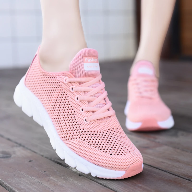 Fahsion Sneakers for Women Breathable Mesh Light Hiking Running Flat Shoe Solid Color Lace Up Gymnasium Sport Footwear In Summer