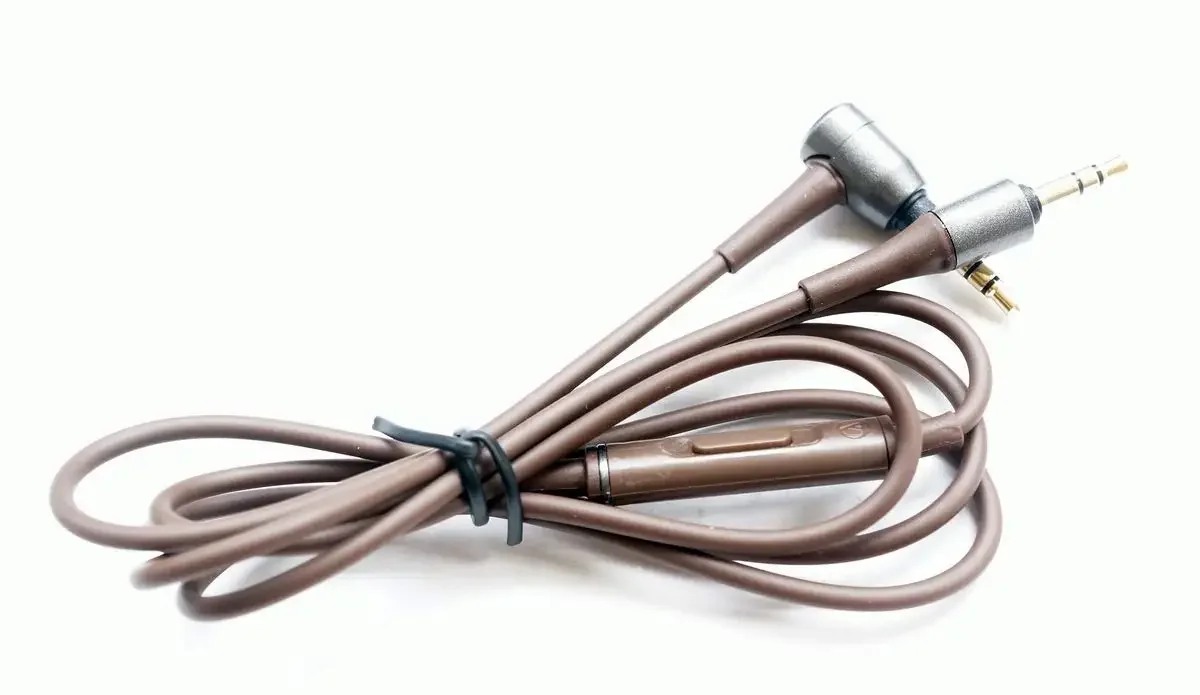 Наушники совместимые с наушниками