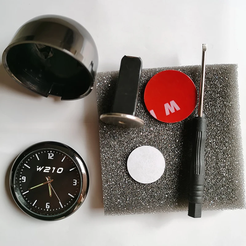 Автомобильные часы электронные кварцевые украшение салона приборной панели для