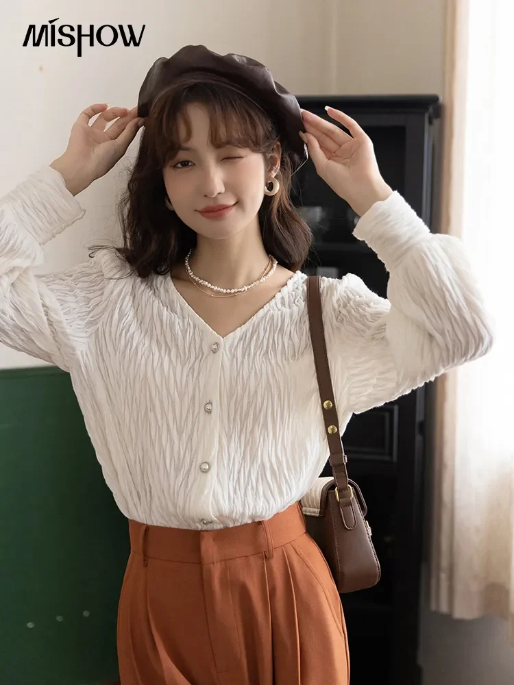 

Блузка женская однобортная с V-образным вырезом и длинным рукавом