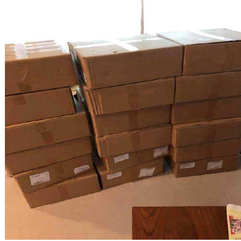 

Настольная лампа ZYHY сенсорная