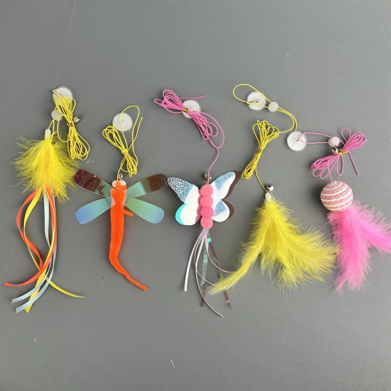 

Feather Toys Hanging Door with Suction Cup Feather Bird for Kitten Interactive Cat Toys Simulation Bird Cat Toy