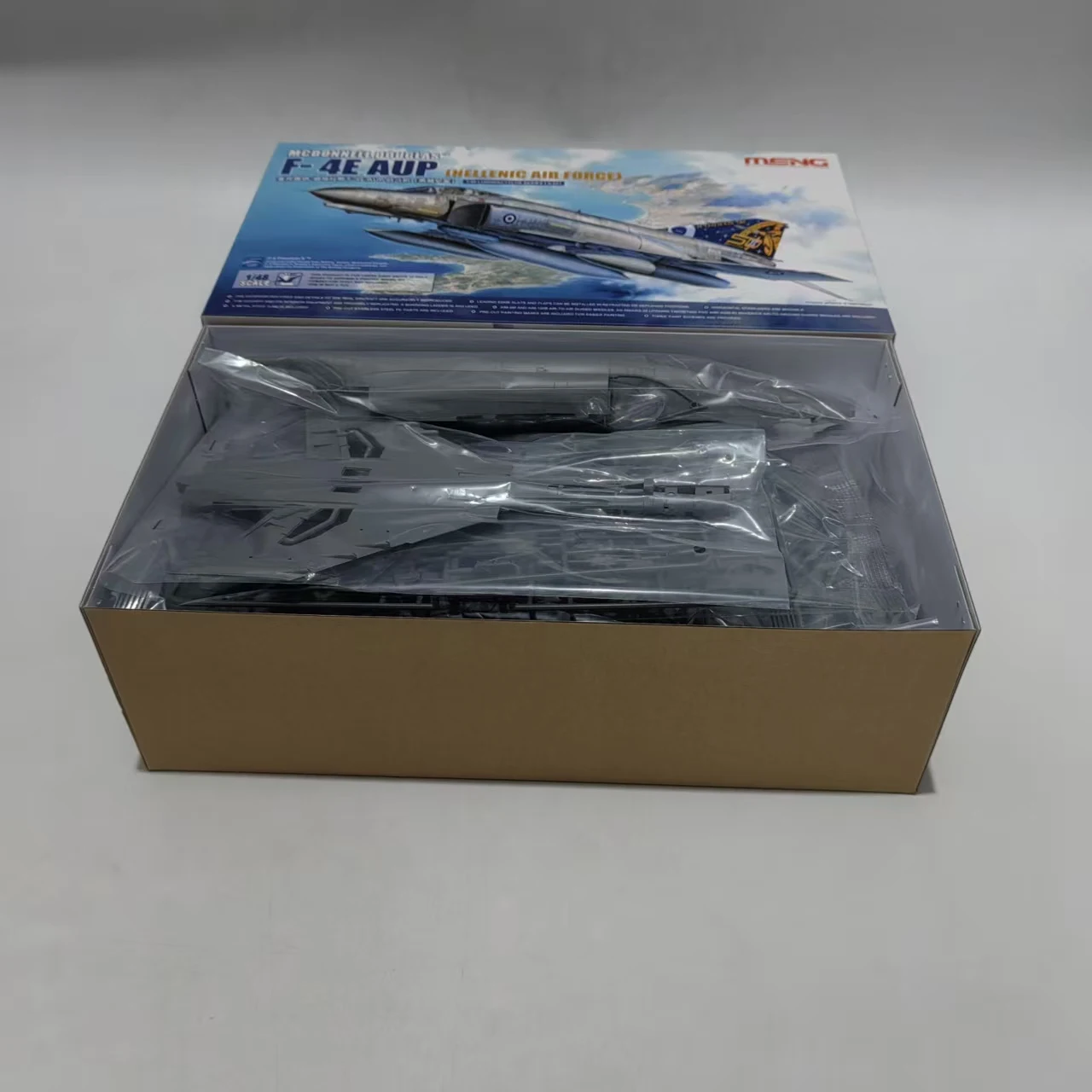 Фото Сборный модельный набор MENG LS-021 1/48 McDonnell Douglas F-4E AUP Phantom II ВВС Греции №1