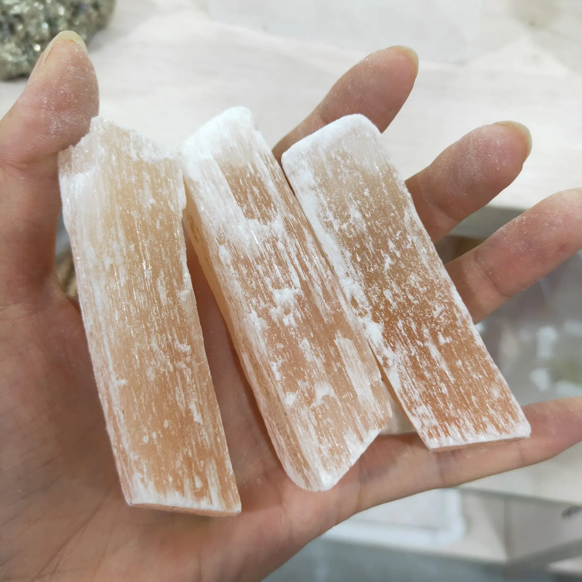 1 шт. натуральный камень семи цветов камень-сырец вулканическая скала украшение