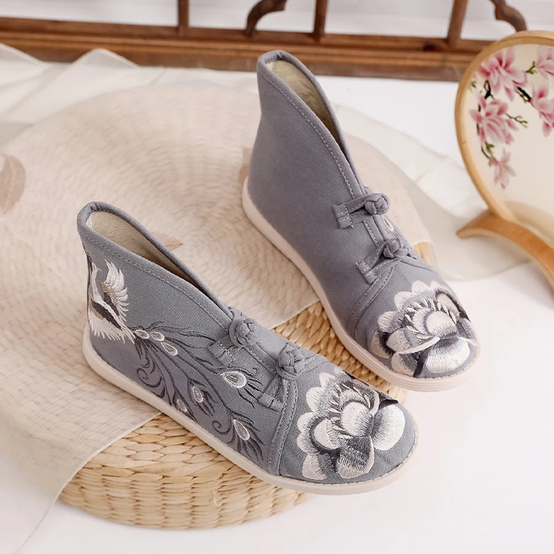 

Женские ботильоны челси на платформе, удобная обувь с вышивкой, новинка зимы 2024