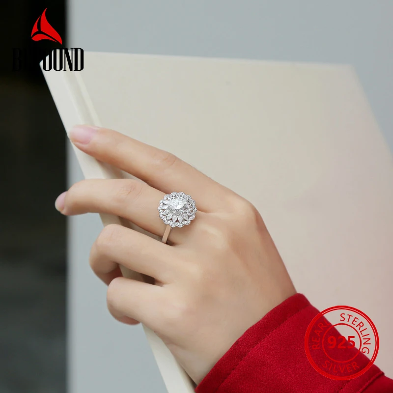 

Befound 925 Sterling Silver Flower Big Rings for Women 2 Ct D Color Round Moissanite Diamond Women's Ring Luxury Fine Jewelry