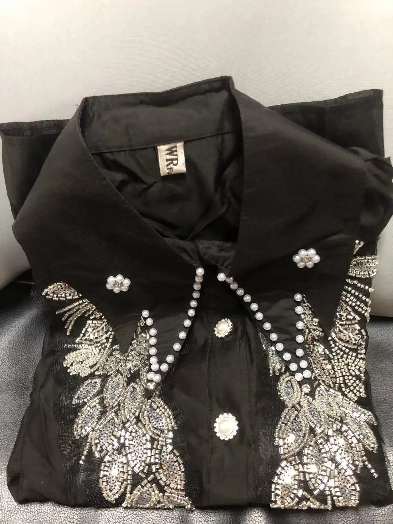 Женские блузки с вышивкой NoEnName_Null